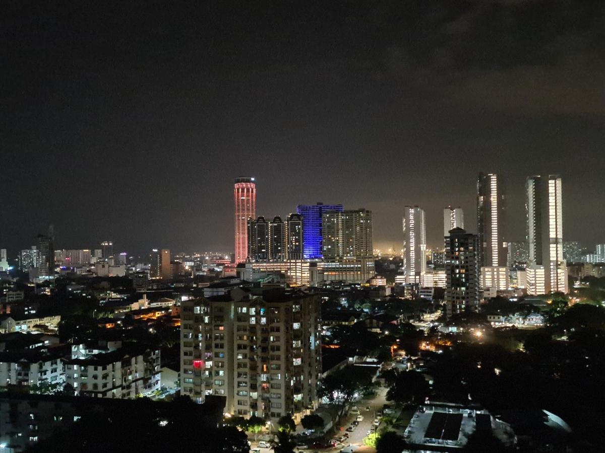 Beacon Executive Suite - Skypool Penang View George Town Extérieur photo