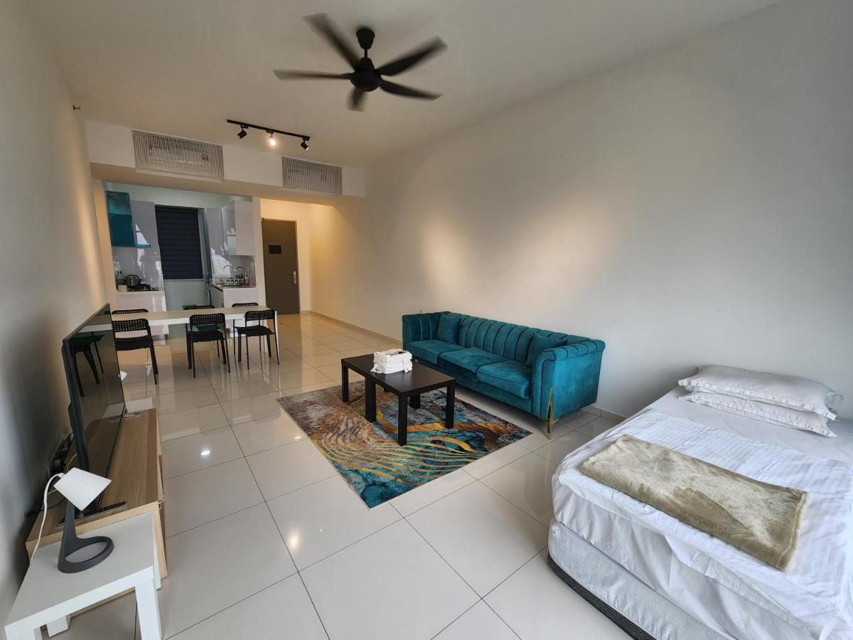 Beacon Executive Suite - Skypool Penang View George Town Extérieur photo