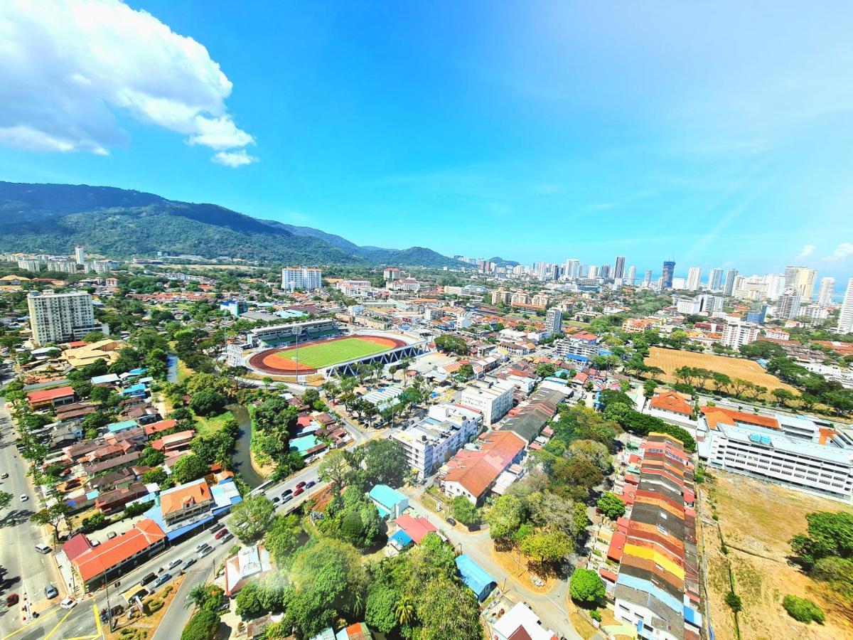 Beacon Executive Suite - Skypool Penang View George Town Extérieur photo