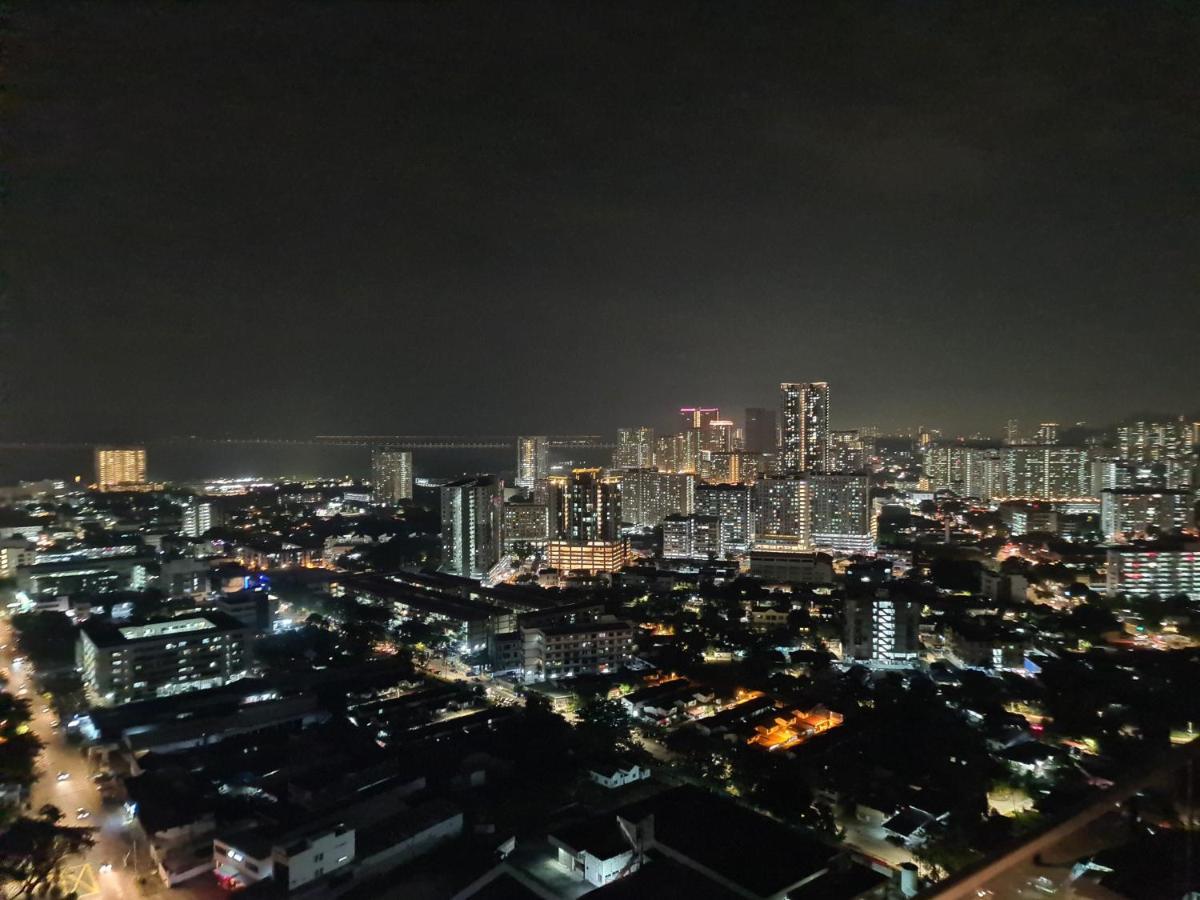 Beacon Executive Suite - Skypool Penang View George Town Extérieur photo