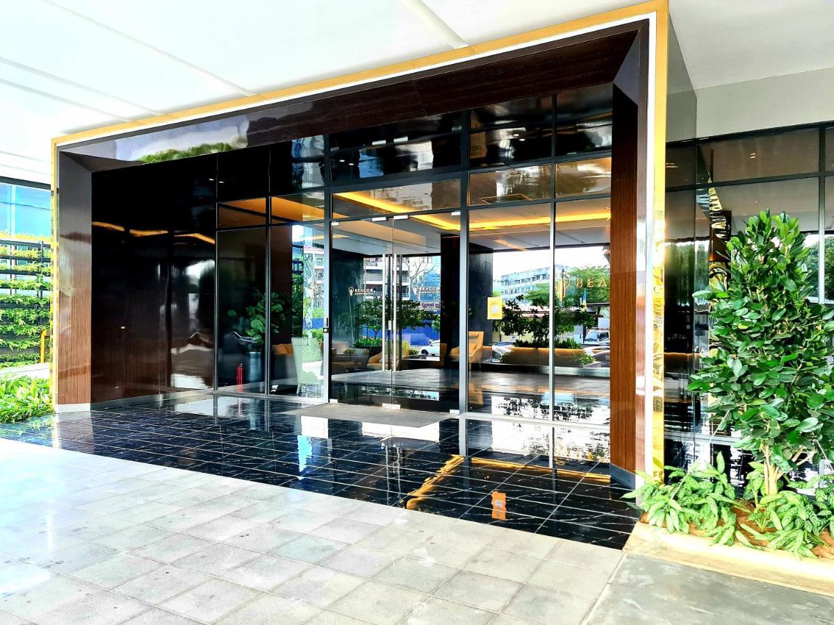 Beacon Executive Suite - Skypool Penang View George Town Extérieur photo