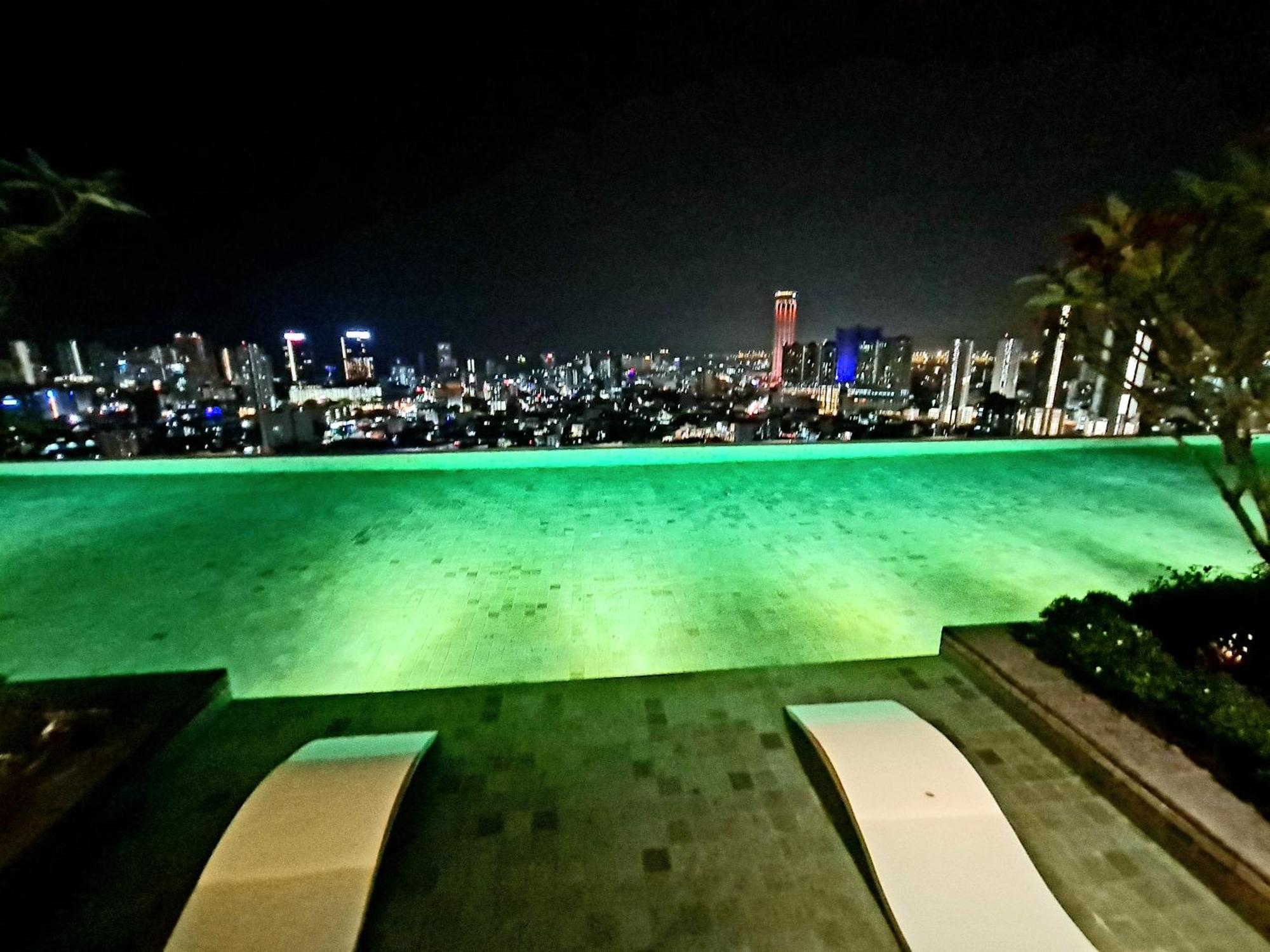 Beacon Executive Suite - Skypool Penang View George Town Extérieur photo