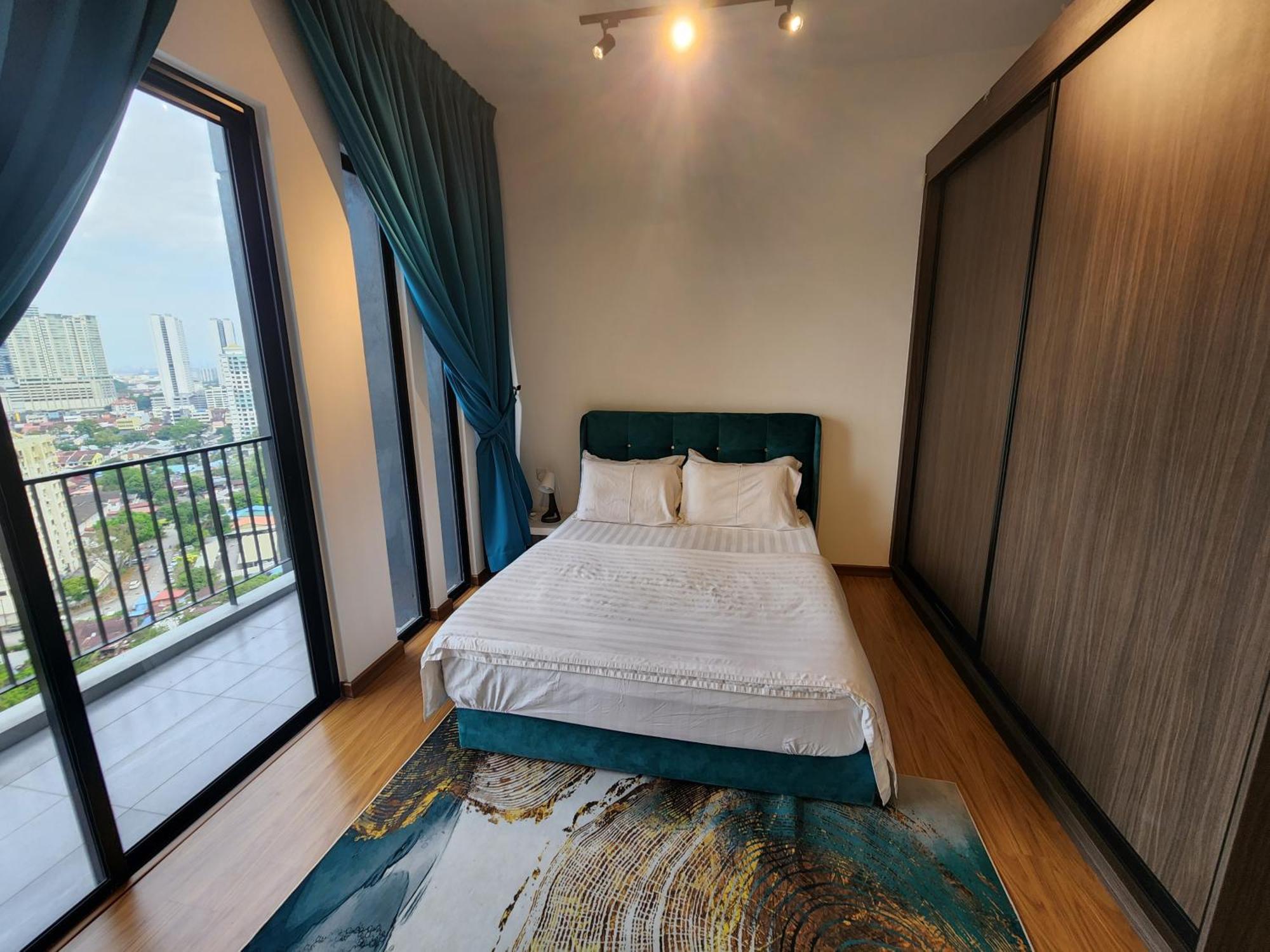 Beacon Executive Suite - Skypool Penang View George Town Extérieur photo